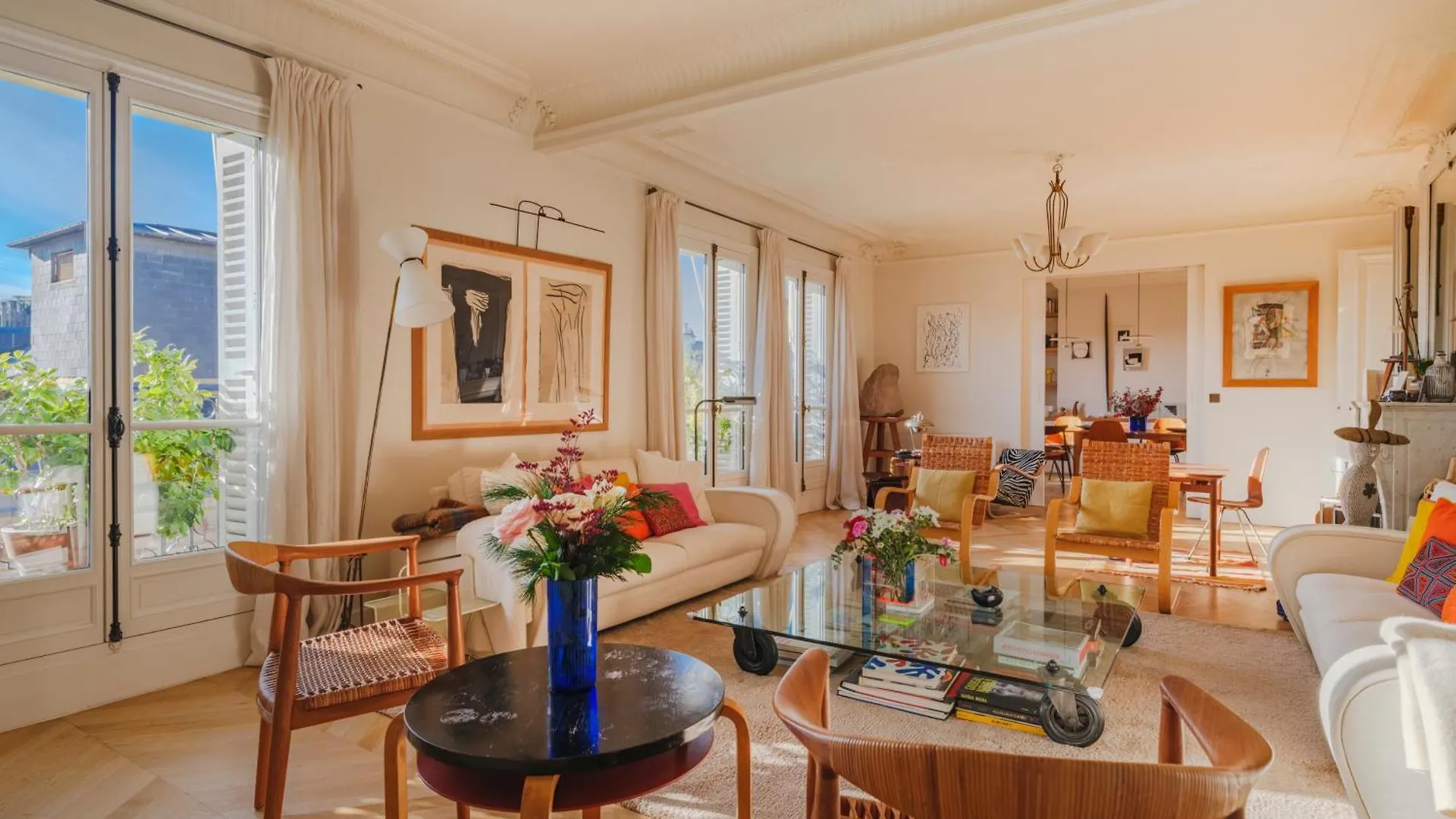 Paris St Germain Loft Residence contacts